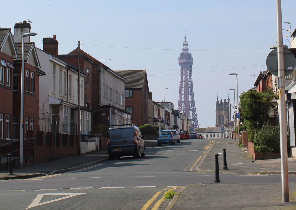 הוילה Blackpoolholidaylets Charles Street מראה חיצוני תמונה
